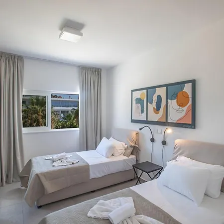 You Will Love This Luxury 5 Bedroom Holiday In With Private Pool 1375 Agia Napa
